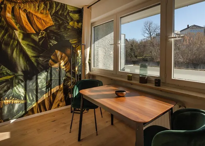 Daire Sweethome - Luxus Pur - Kueche, Balkon, Wifi Dachau