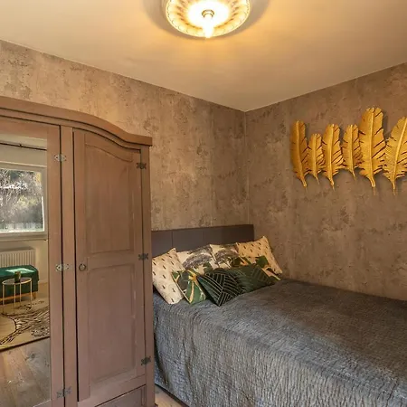 Sweethome - Luxus Pur - Kueche, Balkon, Wifi Apartment Dachau