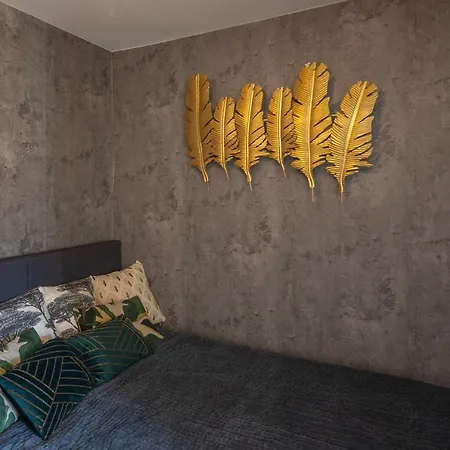 Apartment Sweethome - Luxus Pur - Kueche, Balkon, Wifi *