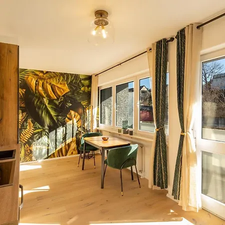 Apartment Sweethome - Luxus Pur - Kueche, Balkon, Wifi Dachau